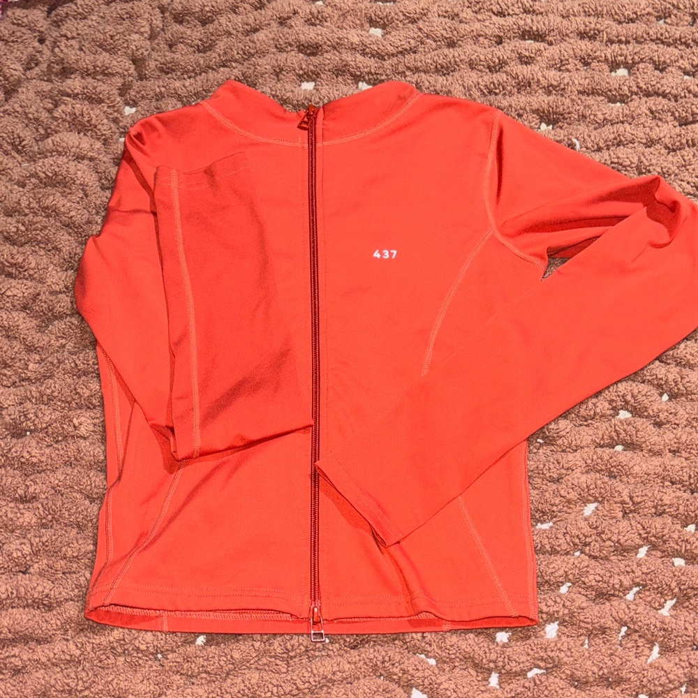 MEDIUM 437 active zip up curve jacket